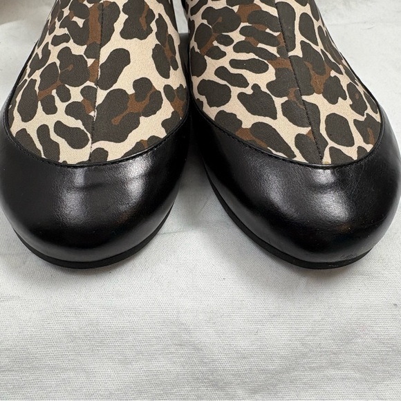 TORY BURCH 'LOGO TOGGLE ANKLE" BOOTIE BLACK/REVA LEOPARD 7.5 - Picture 6 of 9